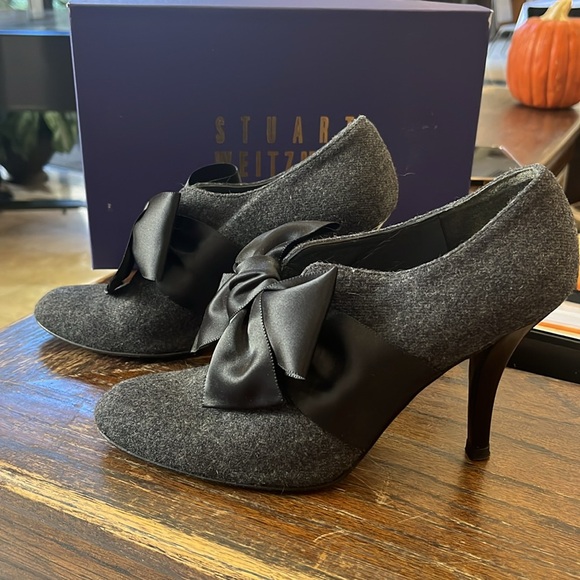 Stuart Weitzman heels - great condition! - Picture 5 of 6
